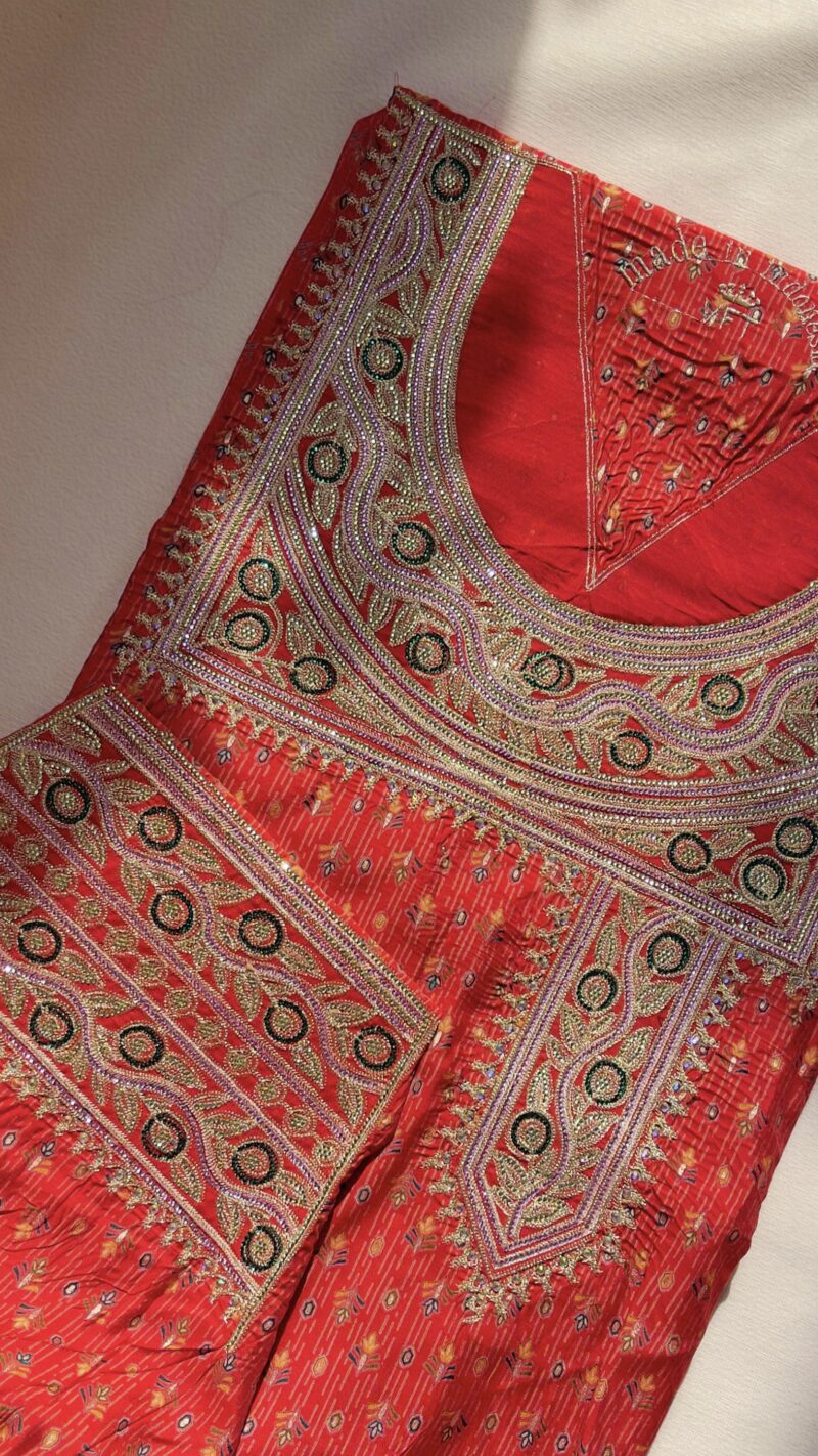 لباس عربی نخی